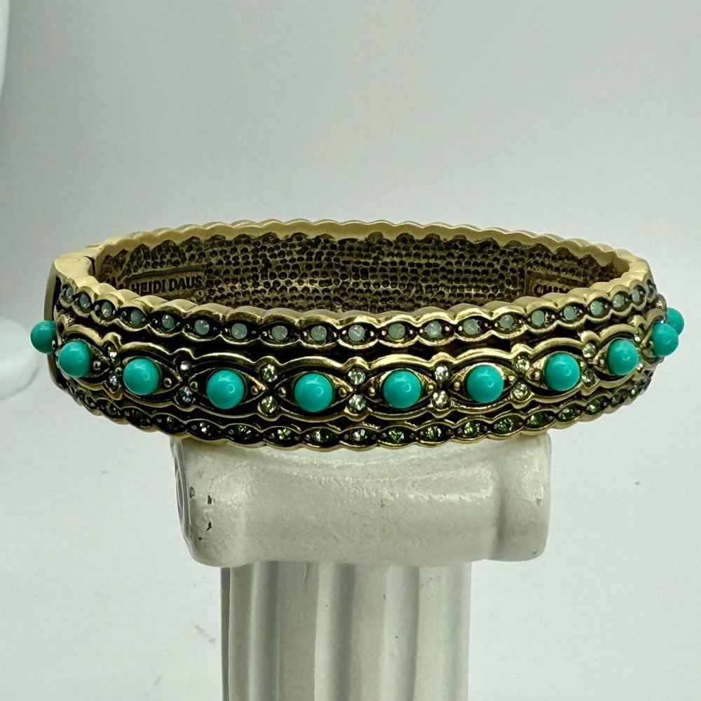 Vintage Heidi Daus Hinged Bangle Bracelet Turquoise Cabochon & Crystals Art Deco